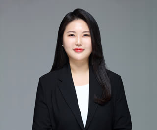 강윤정 차장